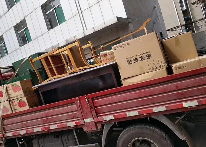 搬家车辆